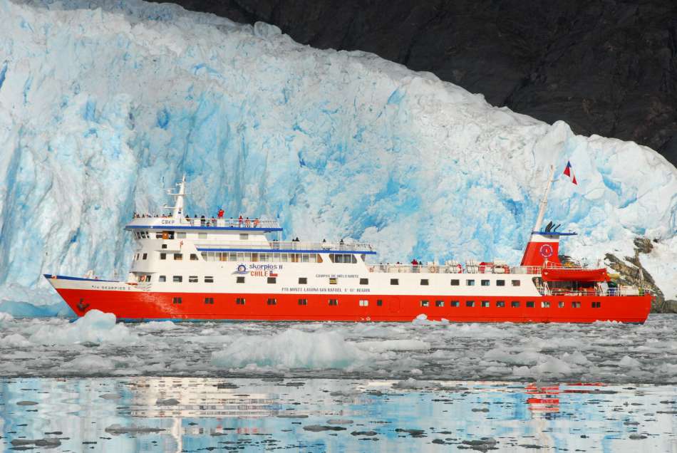 MV "Skorpios II" | Am Gletscher San Rafael  | © Tourismo Skorpios